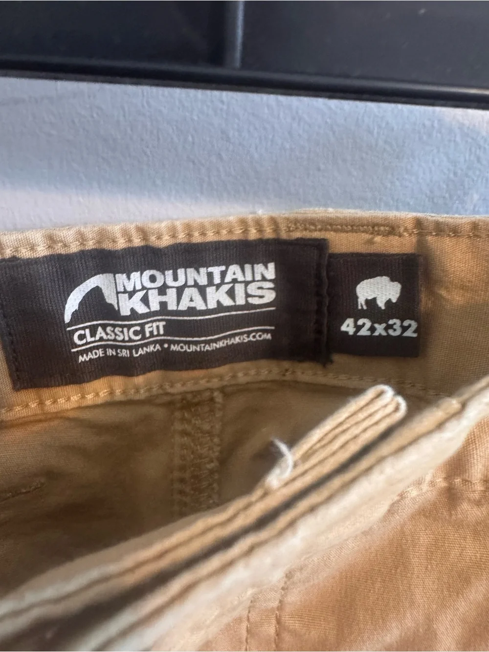 Mountain‎ Khakis Classic Fit Canvas Work Pants Tan 42x32 Utility Outdoor